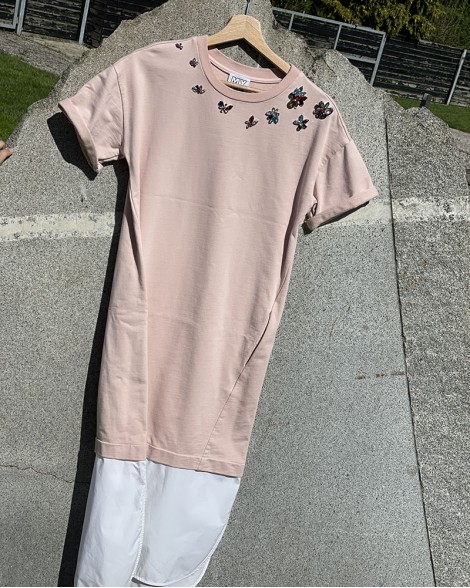 Šaty dámské Twinset krémové s kamínky